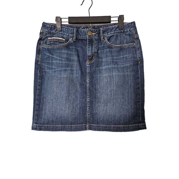 Eddie Bauer Dresses & Skirts - Eddie Bauer short denim skirt. Size 6.